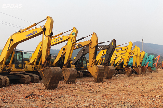 Used Excavator