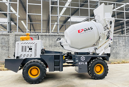 Self Loading Concrete Mixer Truck